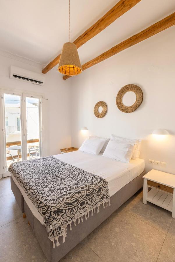 Parosquare Central Suites Екстер'єр фото