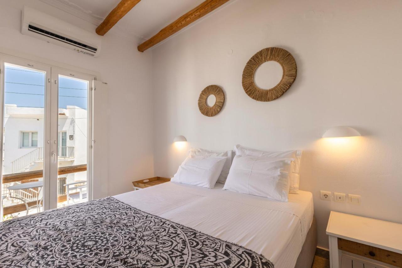 Parosquare Central Suites Екстер'єр фото