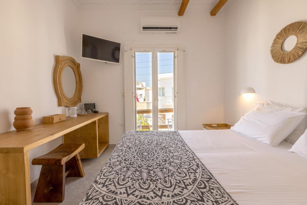 Parosquare Central Suites Екстер'єр фото